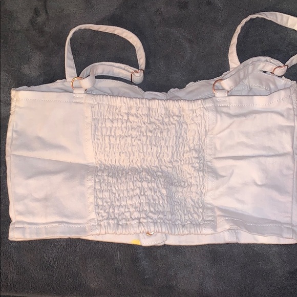 Crop top - Picture 2 of 4